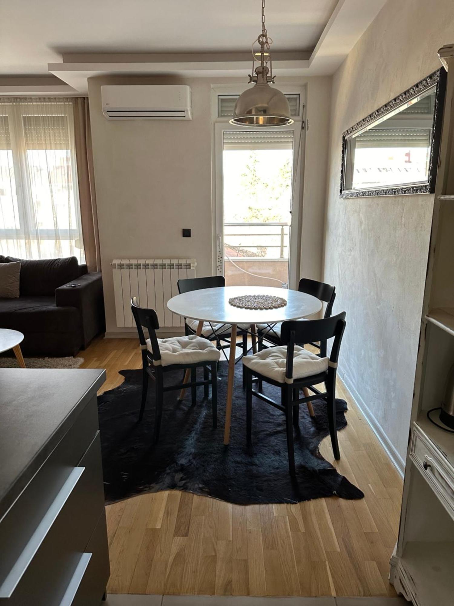 Apartman Dm Belgrado Buitenkant foto